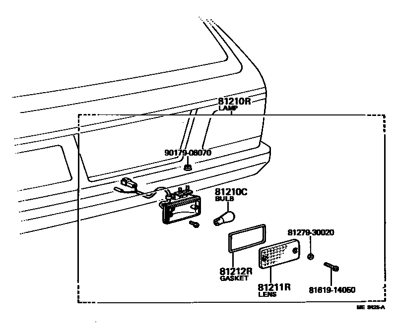 8116 — REAR FOG LAMP