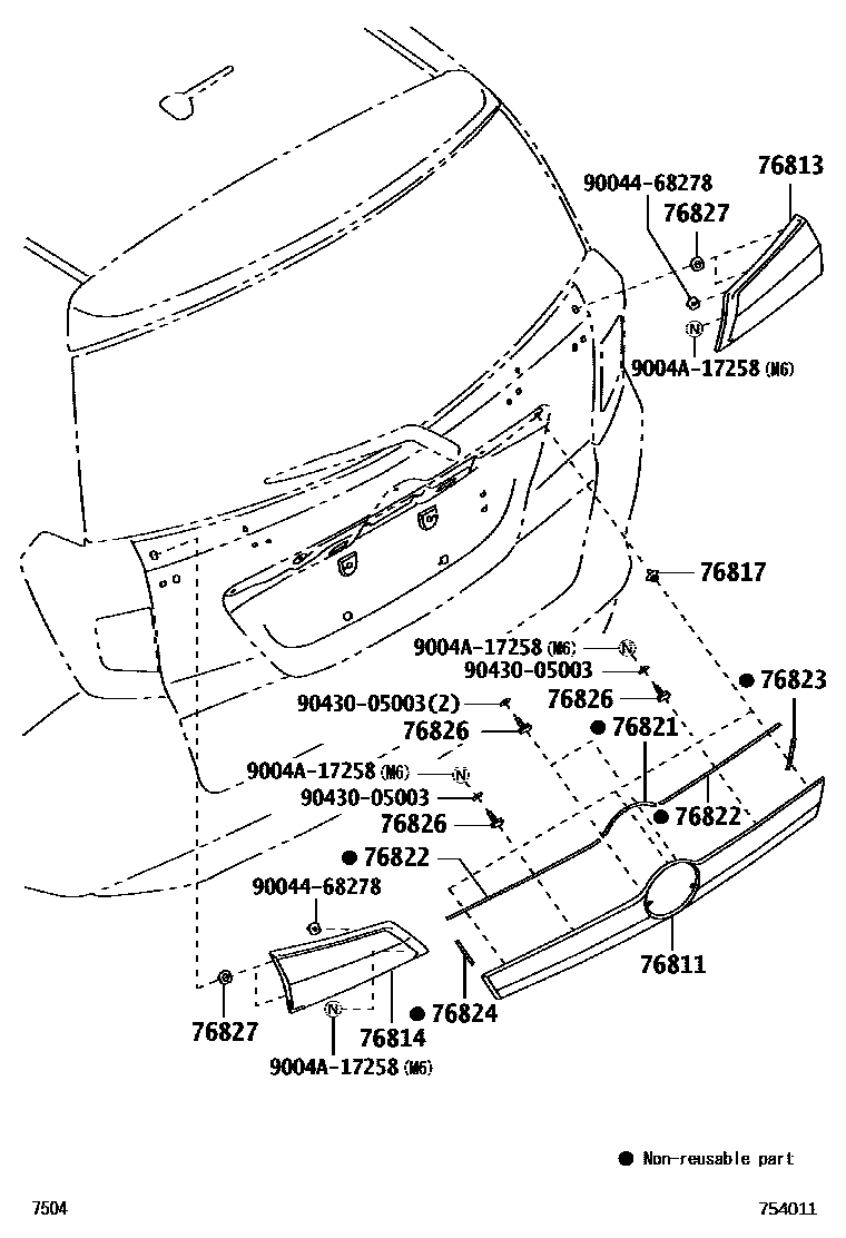 7504 — REAR MOULDING